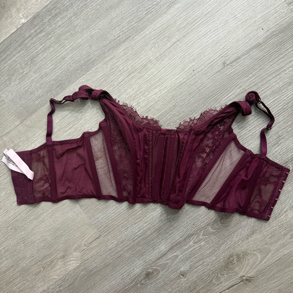 Victoria's Secret Lace Unlined Non Wired Corset Bra Top Burgundy Size Mesh Small - Picture 6 of 9